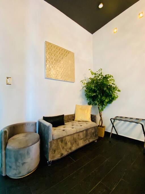 Pasavento - Modern Black Suite Camaceyes ภายนอก รูปภาพ